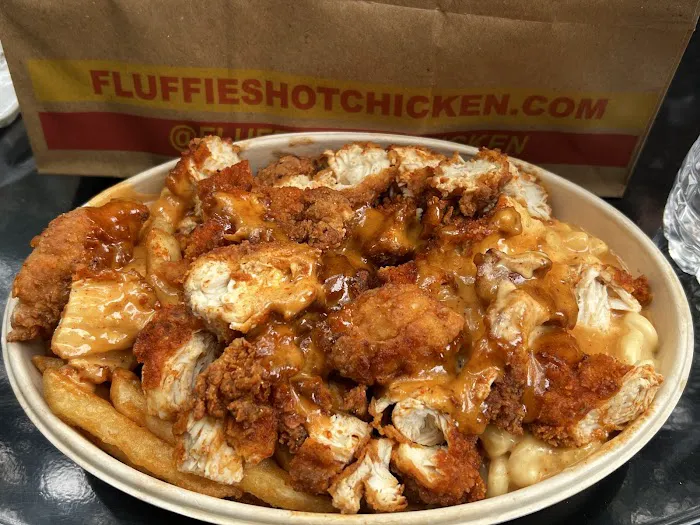 Fluffies Hot Chicken - LES Picture 3
