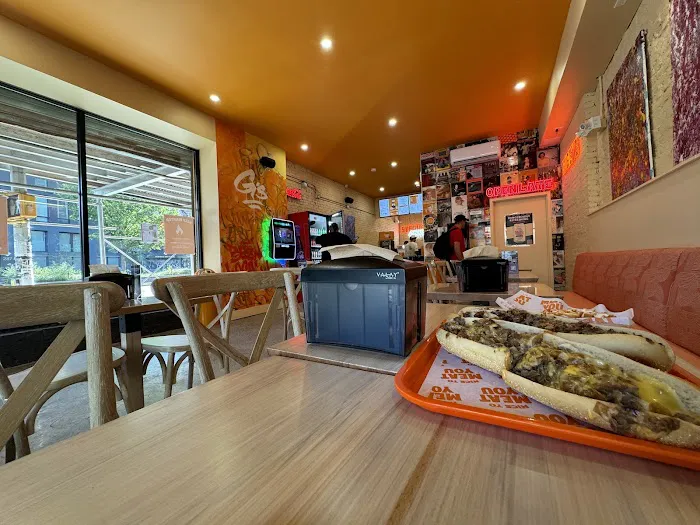 G’s Cheesesteaks Picture 10