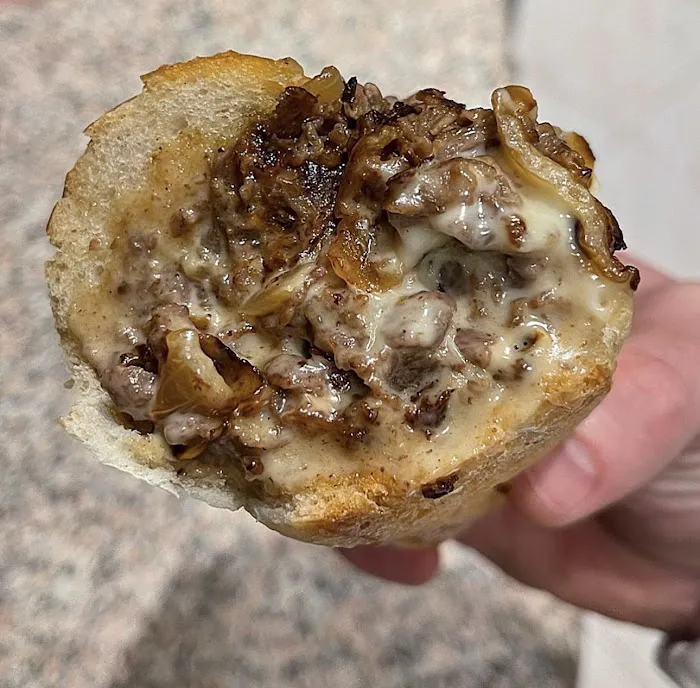 G’s Cheesesteaks Picture 9