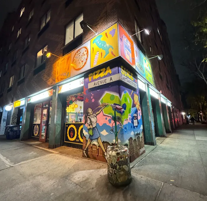 Two Boots Pizza East Village Picture 5