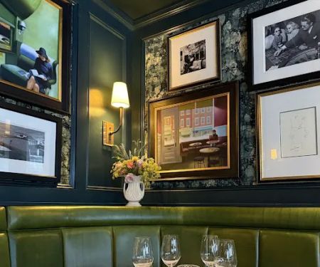 Jack & Charlie’s No. 118