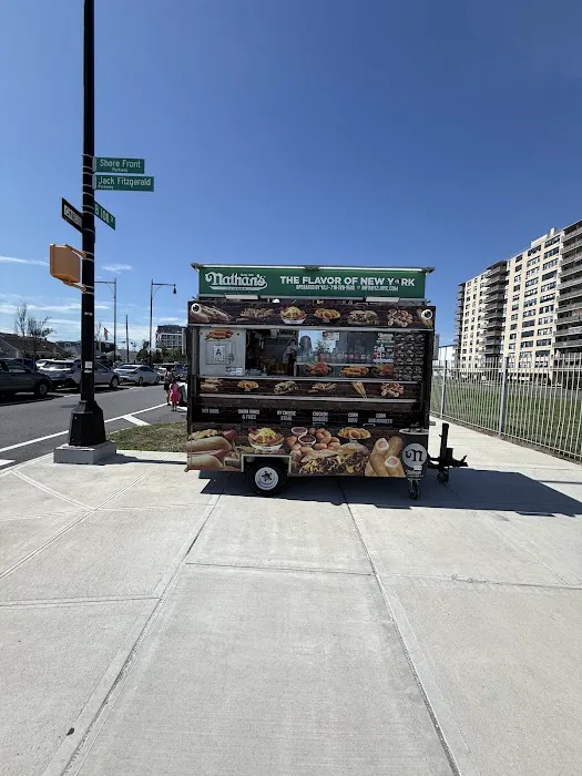 Hima Halal Food Truck Picture 7