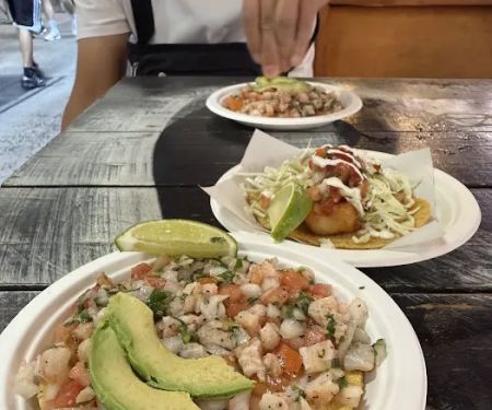 Los Mariscos