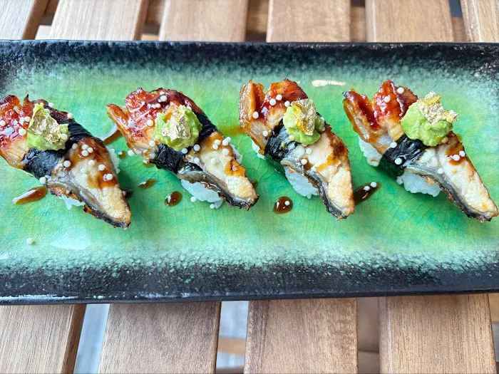 WOW SUSHI Picture 9