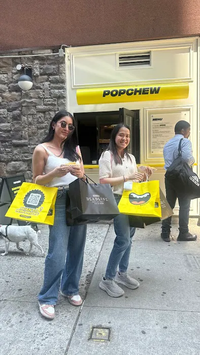 Popchew Burger Picture 3