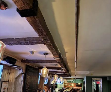 Shades of Green Pub & Restaurant