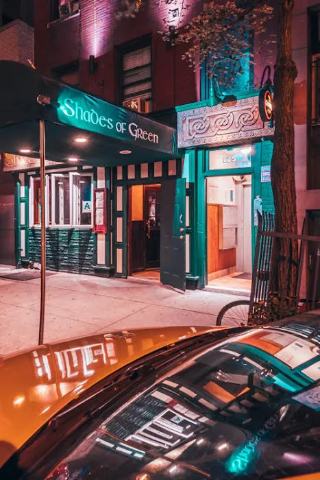 Shades of Green Pub & Restaurant Picture 6