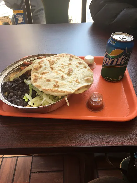 211 New Taco Grill Picture 4