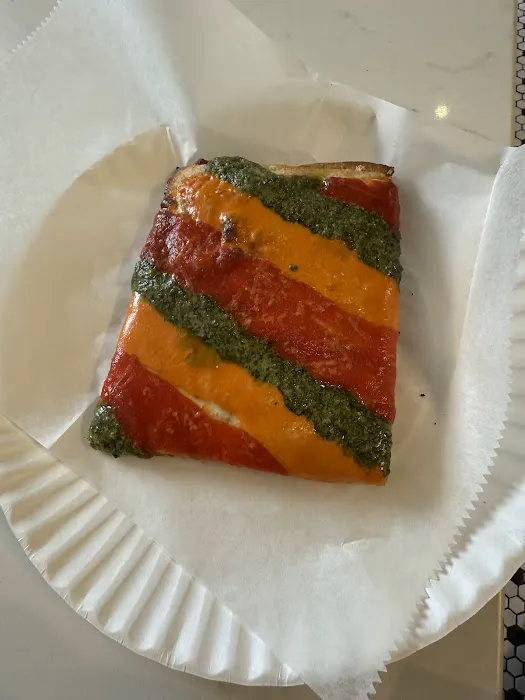Marinara Pizza Picture 2