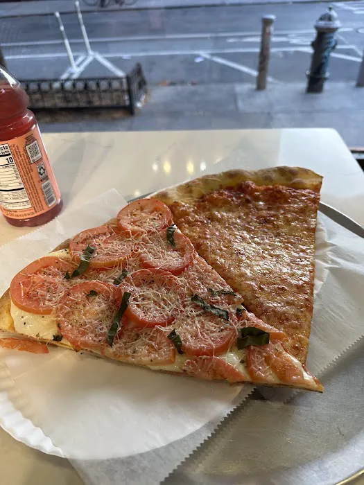 Marinara Pizza Picture 6
