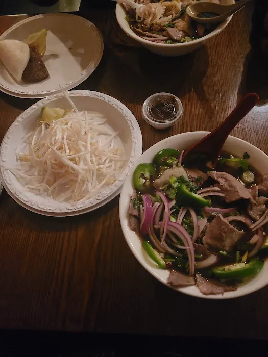 Love Pho Picture 4
