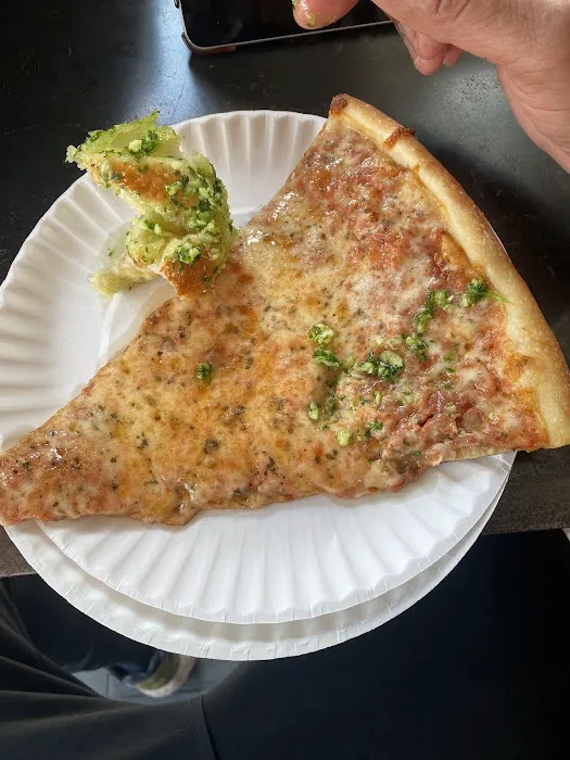 Stromboli Pizza Picture 4