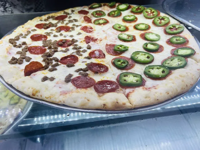 99¢ Pizza Picture 3