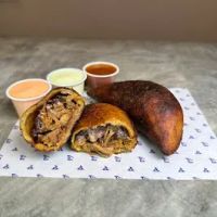 Titi's Empanadas ico