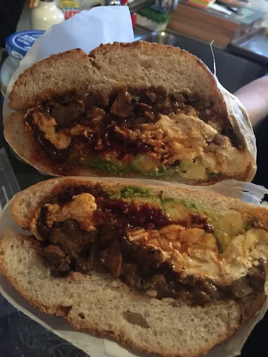 Tacos El Idolo Picture 10