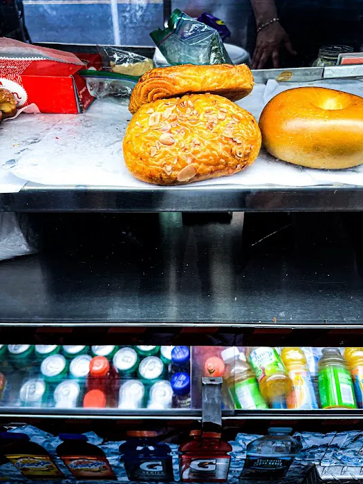 Cee Cee’s Food Cart Picture 7
