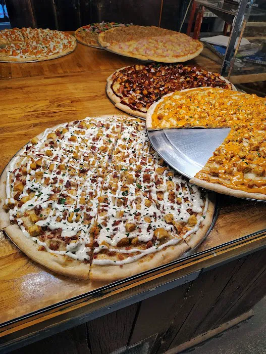 Champion Pizza - 5th Ave Picture 3