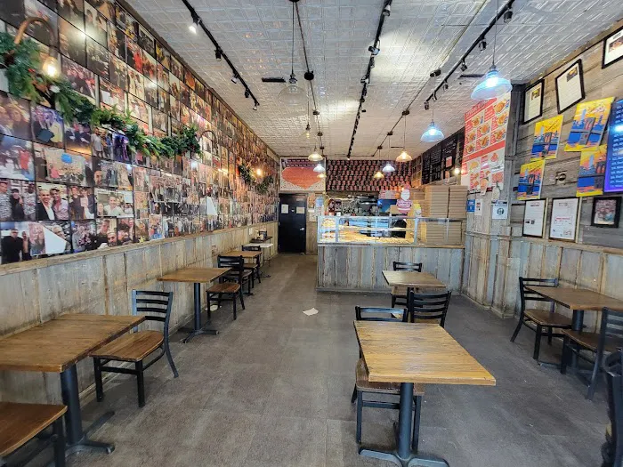 Champion Pizza - 5th Ave Picture 7