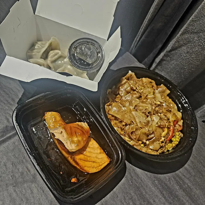 Thai Noodle House Picture 9