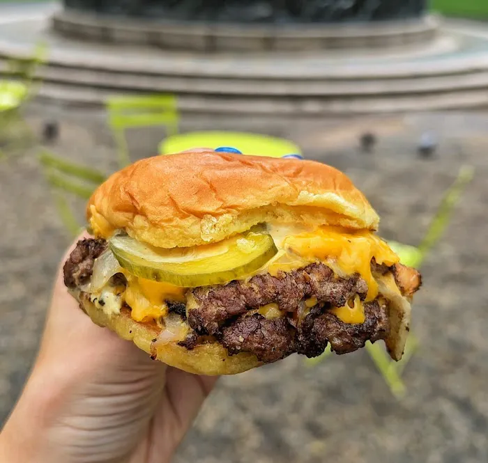 smashy burger | new york Picture 3