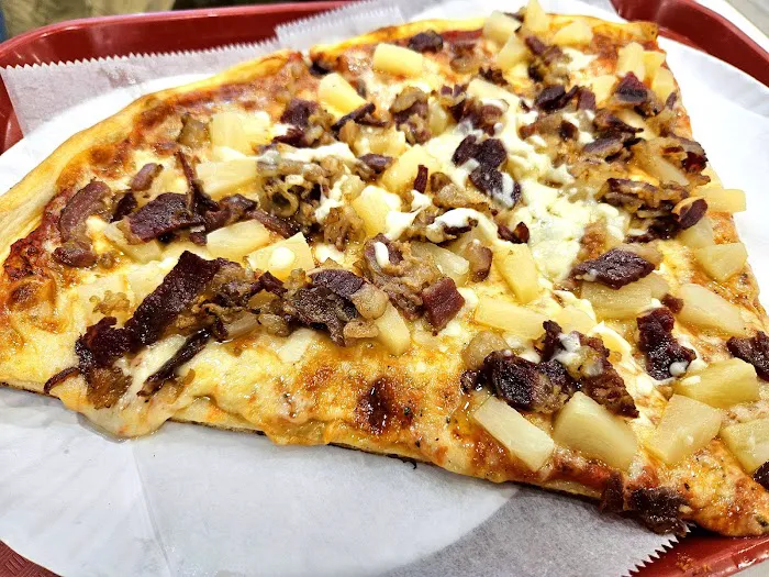 La Citta Pizzeria Picture 3