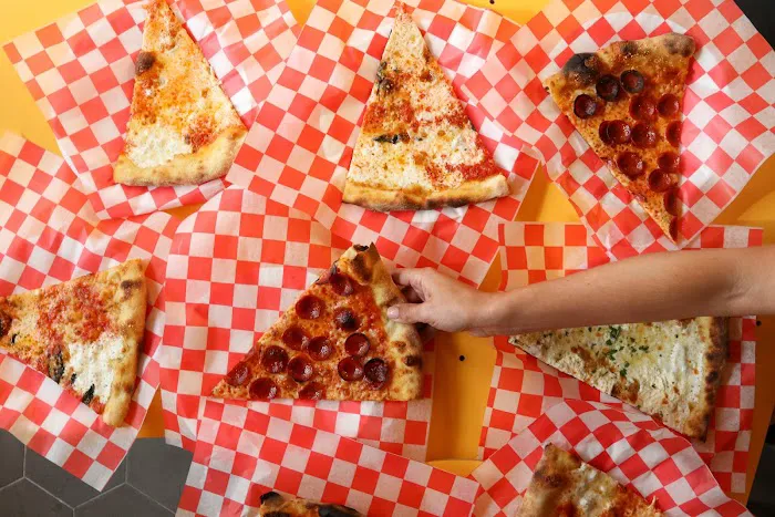 Norm's Pizza Picture 8