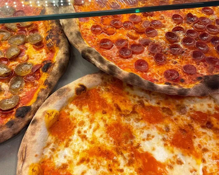 Norm's Pizza Picture 10