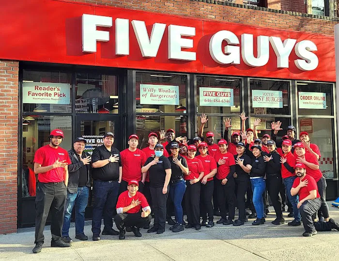 Five Guys Picture 8
