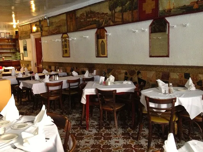 John's of 12th Street Picture 3