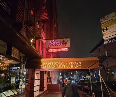 John's of 12th Street