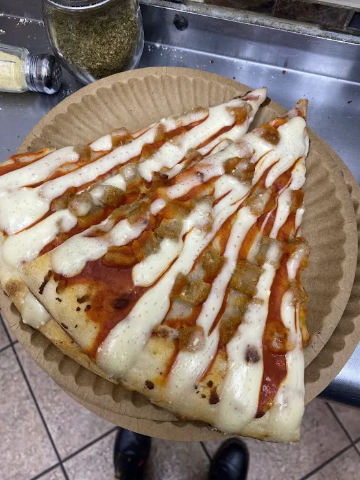 BD Star Pizza Picture 2