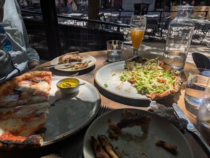 Moody Tongue Pizza Picture 5