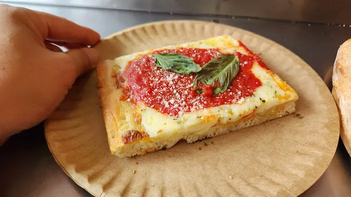 Stella's Pizza Picture 5