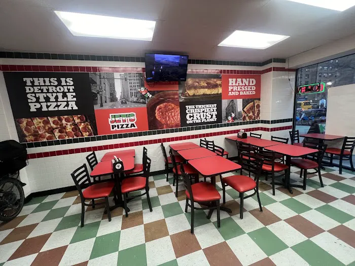 Jet's Pizza Picture 2
