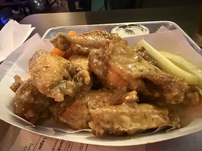 Dan and John's Wings Chelsea Picture 7