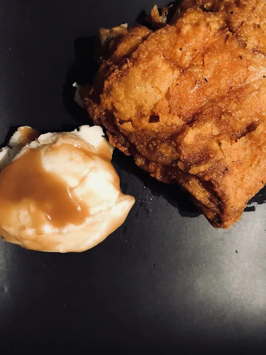 Crown Fried Chicken Picture 3