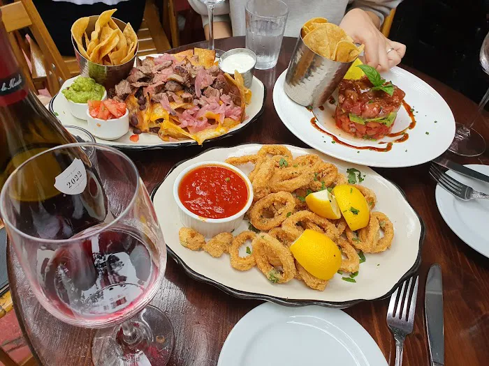 Pete's Tavern Picture 1