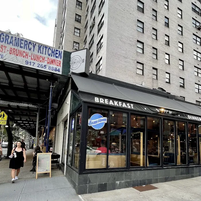 Gramercy Kitchen Picture 10