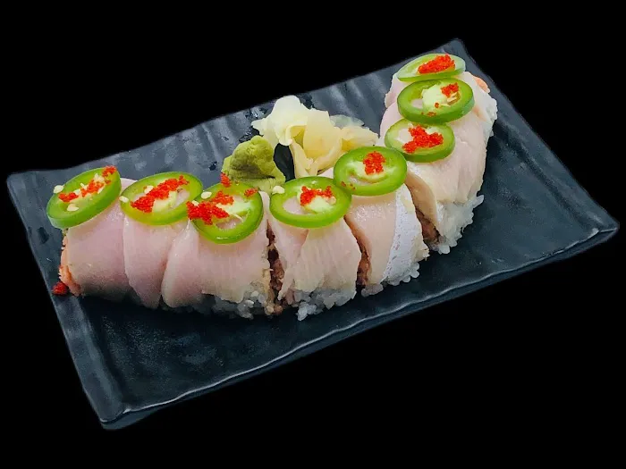 Poke and Roll Sushi Picture 2