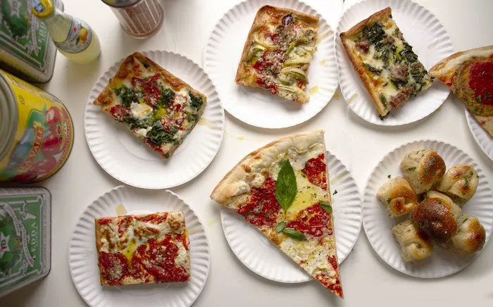 ROCCO'S PIZZA Picture 2