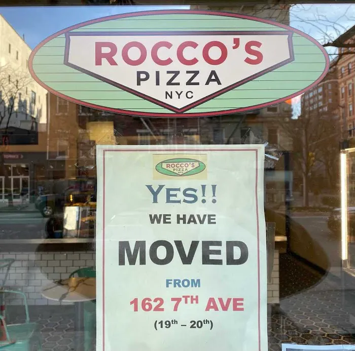 ROCCO'S PIZZA Picture 9