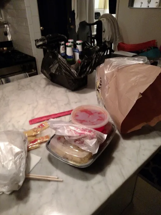 Yang's Happy Wok Picture 1