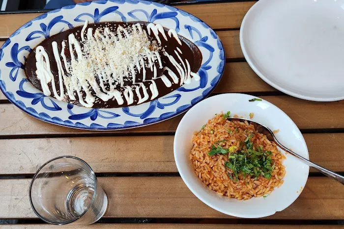 Rosa Mexicano Picture 6