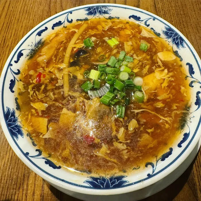 Mee Noodle Shop & Grill Picture 5