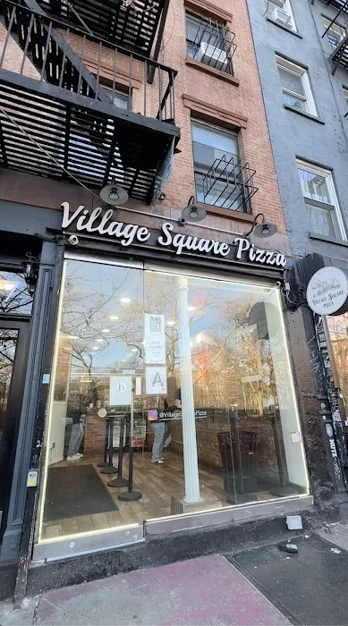 Village Square Pizza Picture 10