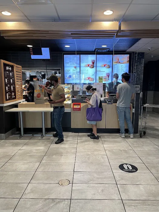 McDonald's Picture 2