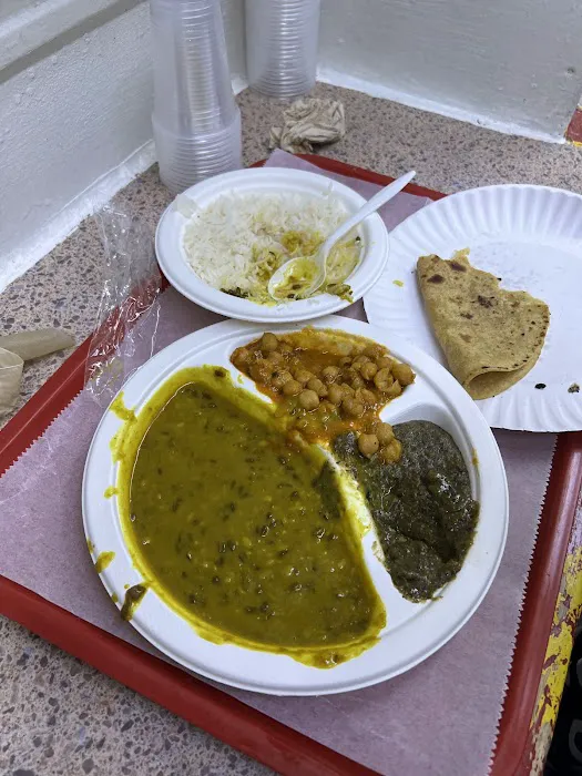 Desi flavors Deli Picture 4