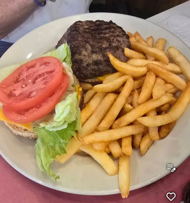 Chelsea Square Diner Picture 5