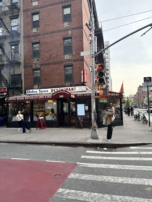 Chelsea Square Diner Picture 8