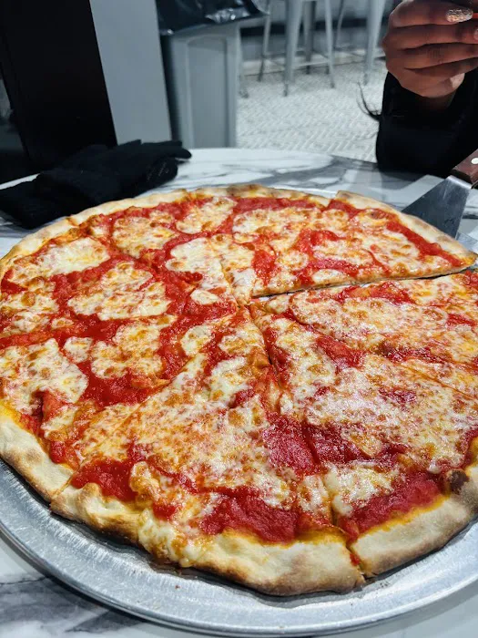 Baggios Pizzeria Picture 5